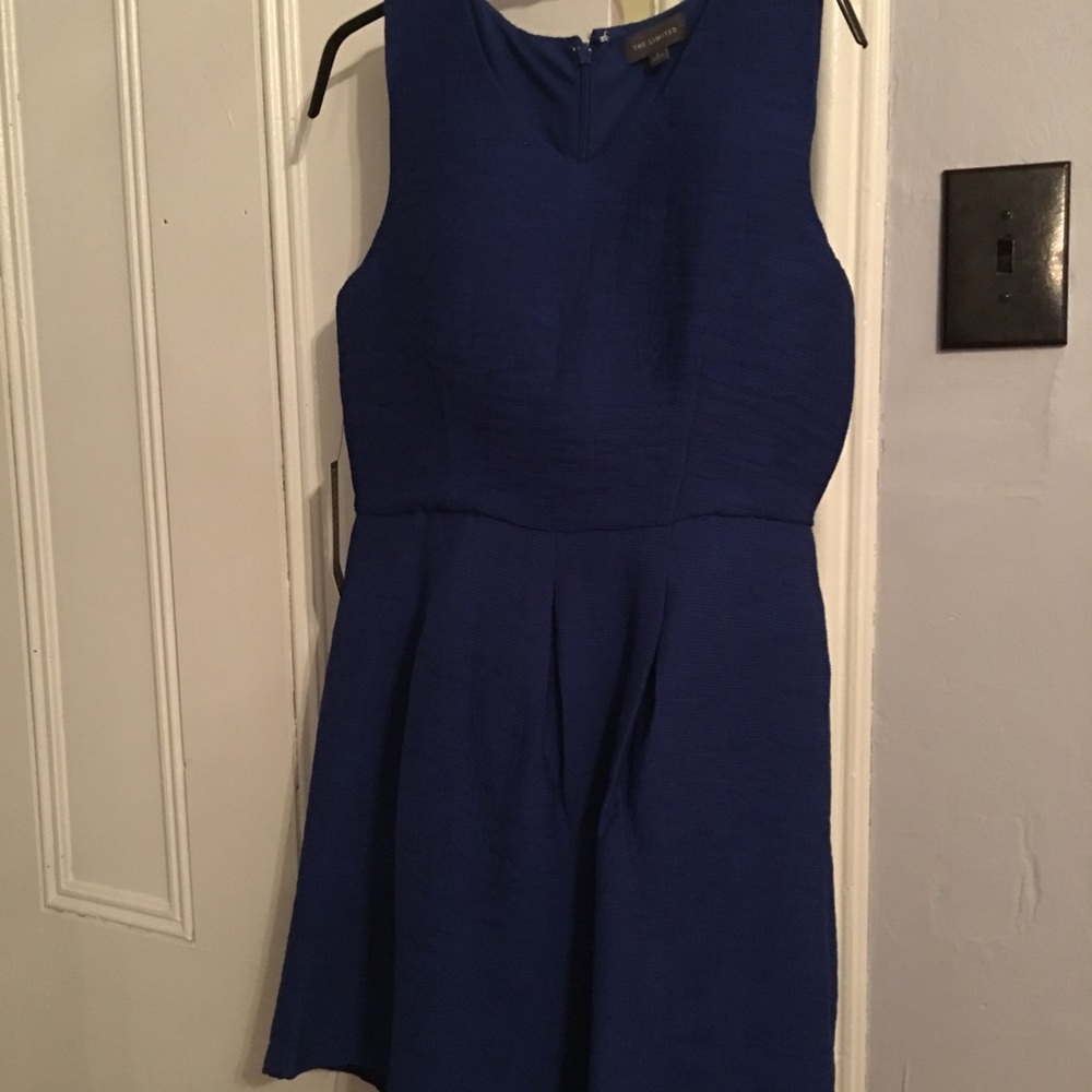 NWT Limited Size 6 dress. Cobalt blue.